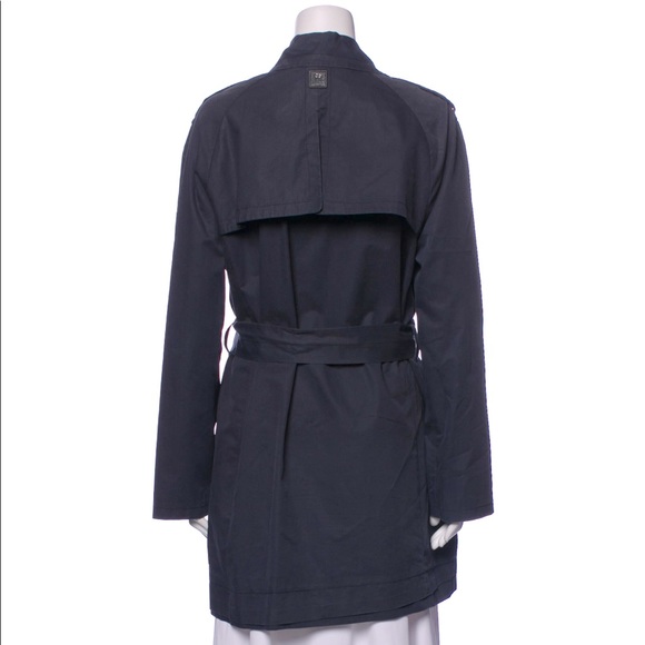 Escada Sport Trench Coat - needs minor repairs - Picture 3 of 7